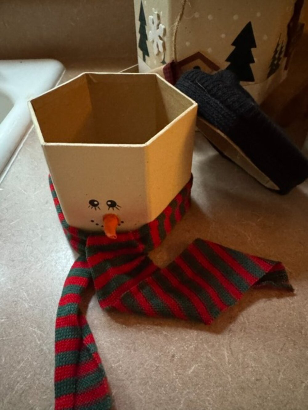 Christmas nesting boxes - Picture 8 of 10